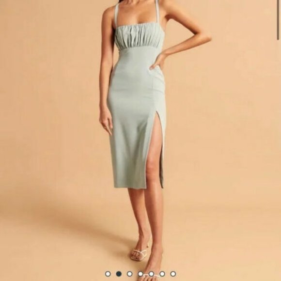 Abercrombie & Fitch Dresses & Skirts - NWT Abercrombie & Fitch Ruched Midi Dress in Sage Green